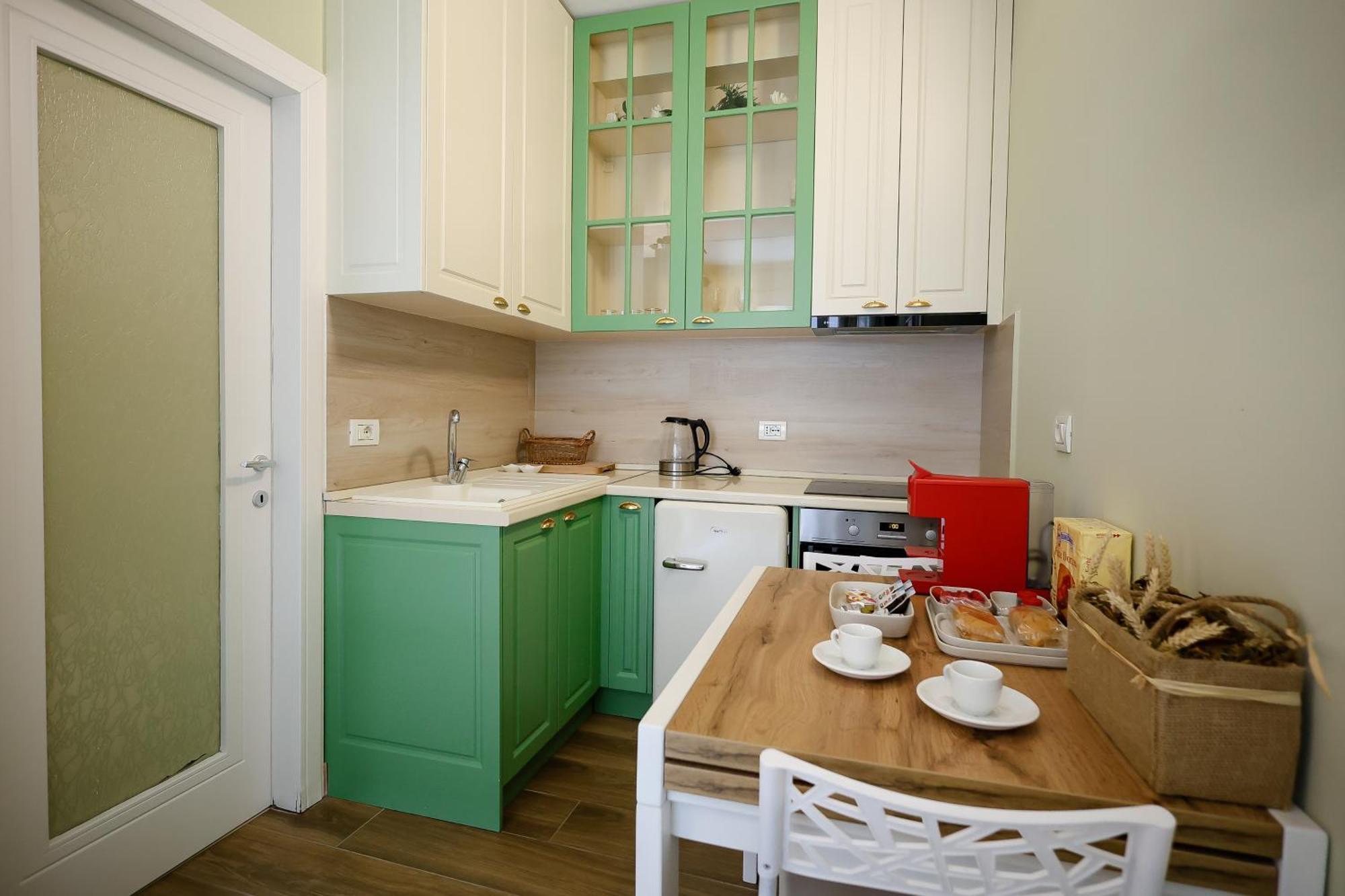 Noela'S Place Тирана Екстер'єр фото